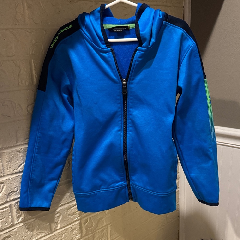 Under Armour Boys Blue Hoodie with Green Accents size 6